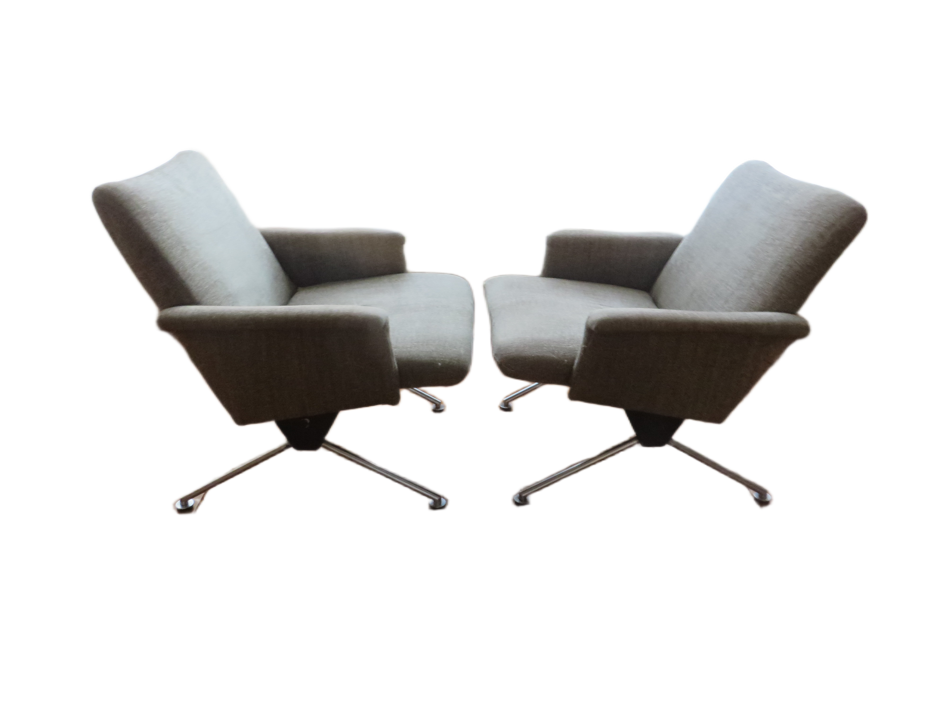 2 Gispen model 1432 fauteuils