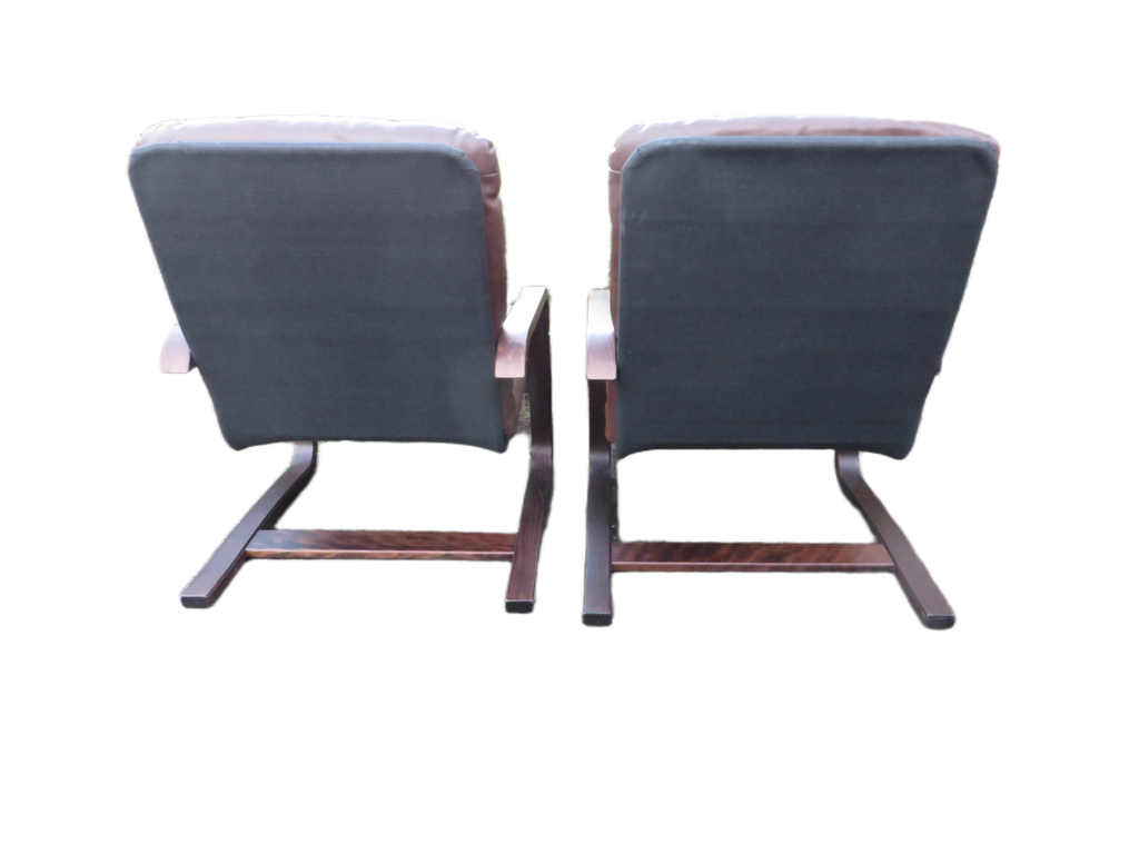 Scandinavische vintage leren fauteuils