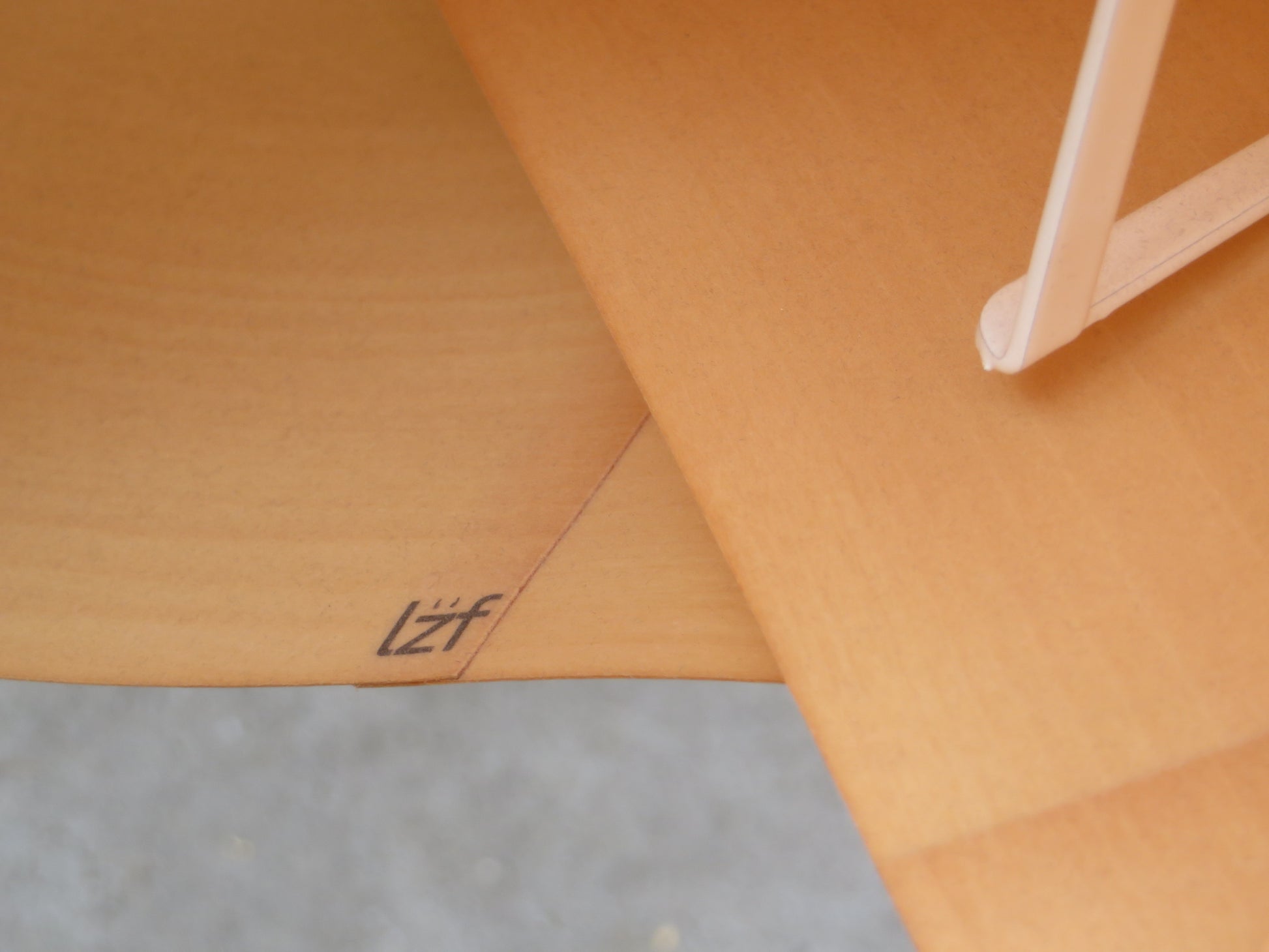 Japandi organische gedraaide beukenhoutfineer LZF hanglamp